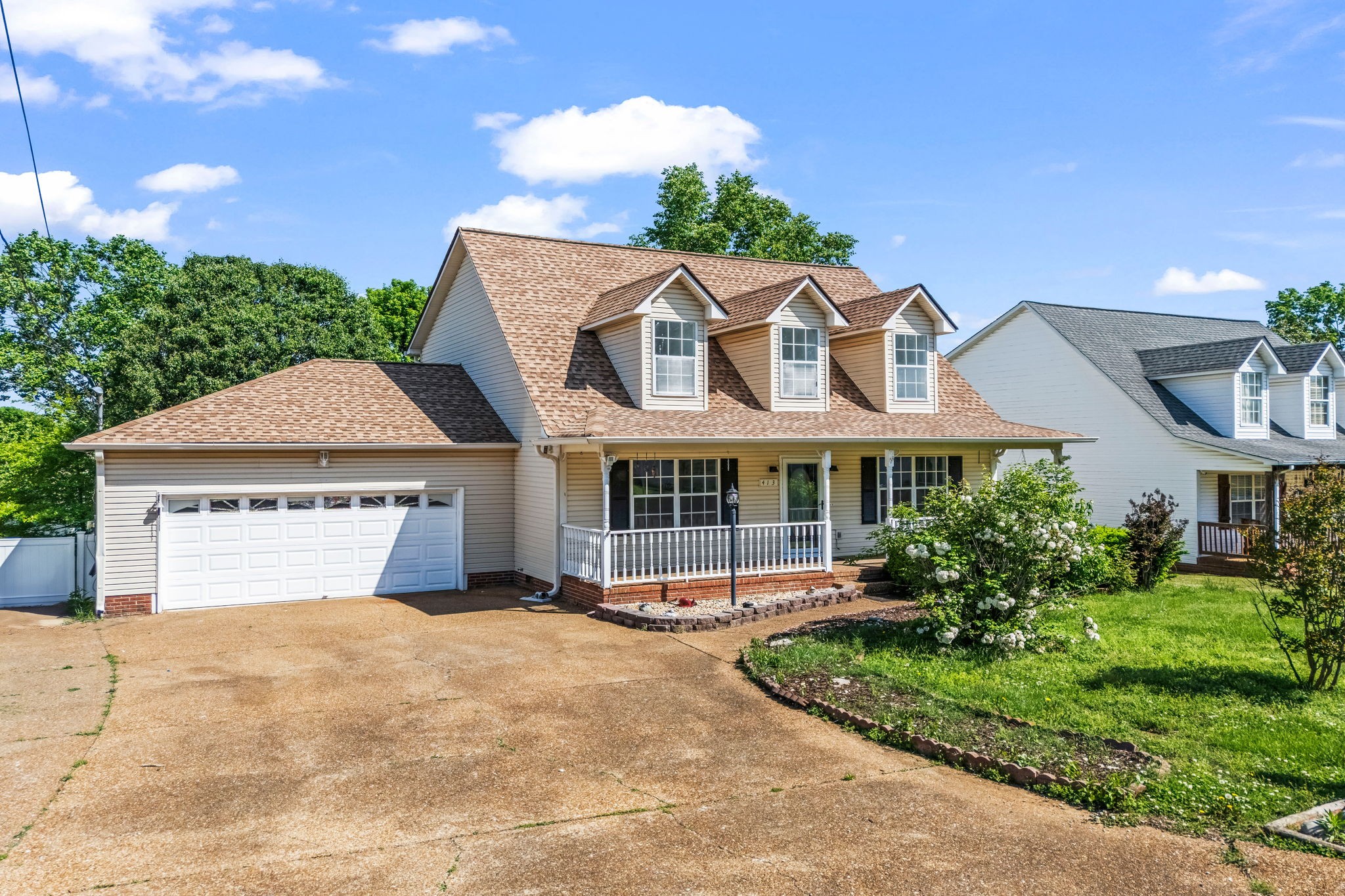 413 Bradford Cir