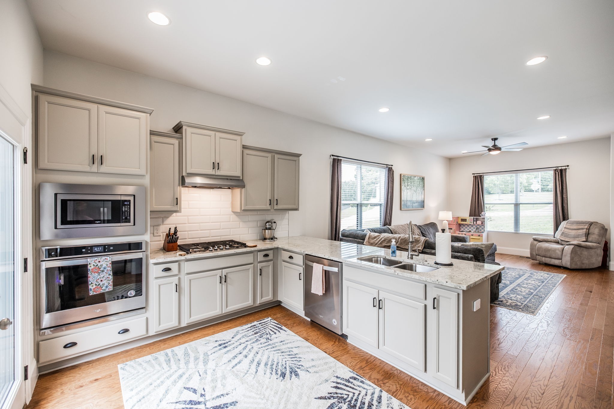 773 Fox Ridge Dr