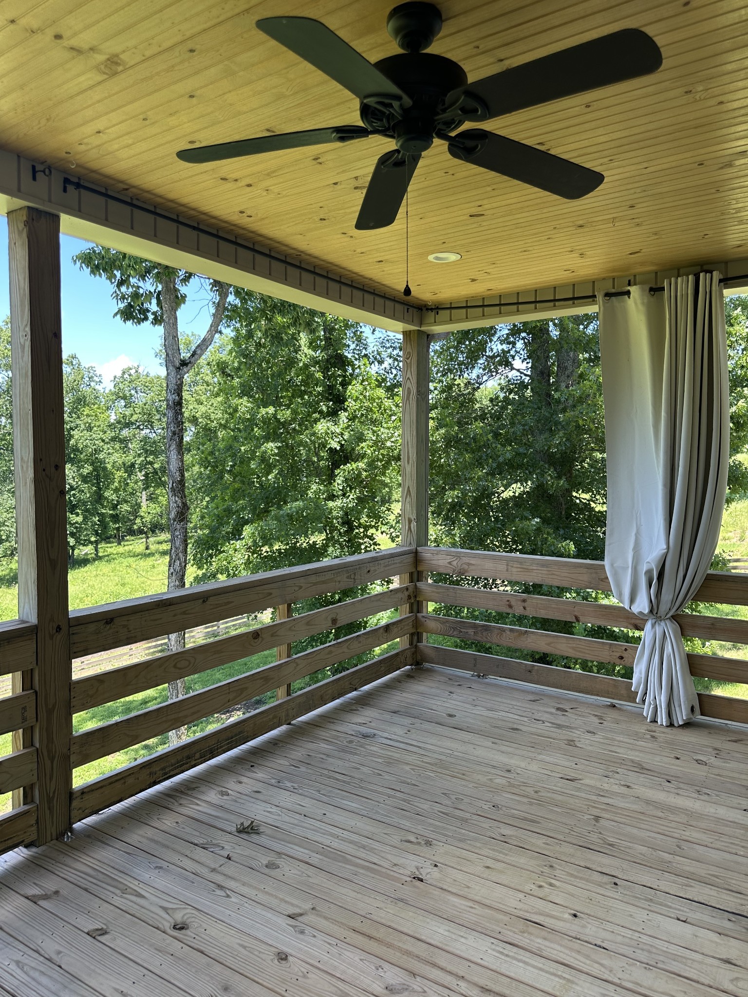 255 Hickory Ridge Ln