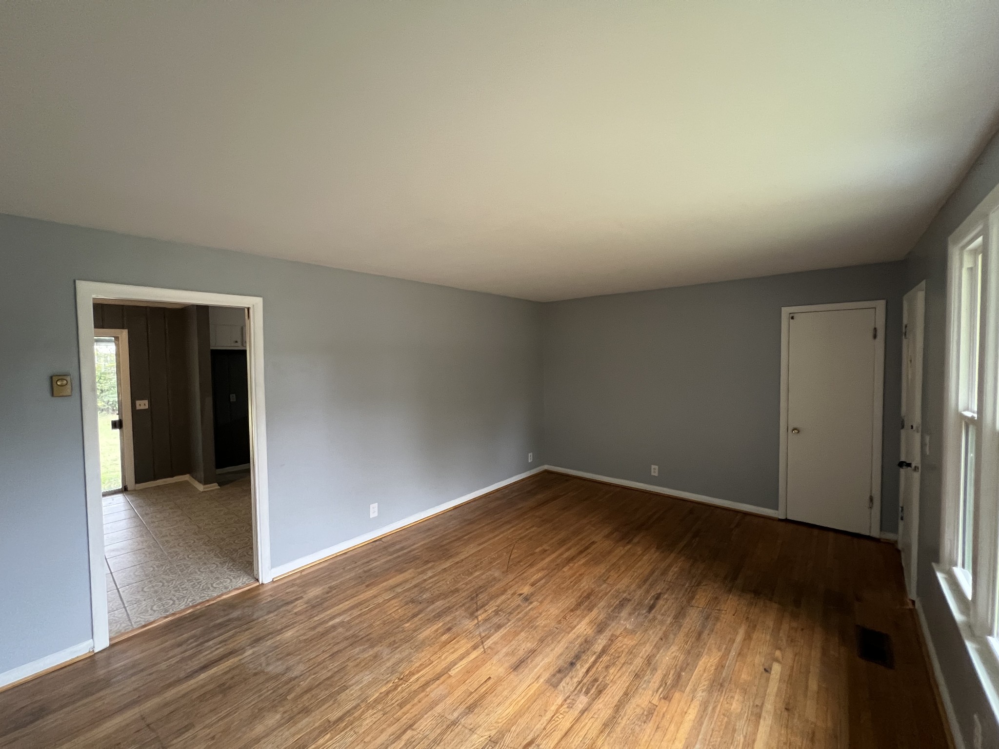 3061 Richmond Hill Dr