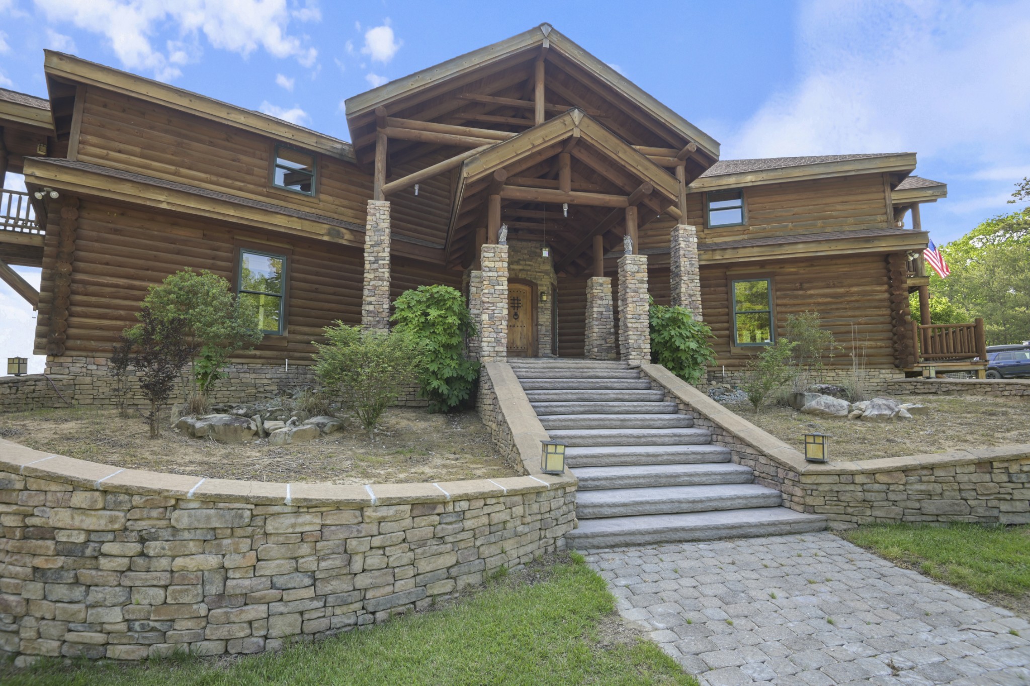 131 Bluff Line Dr