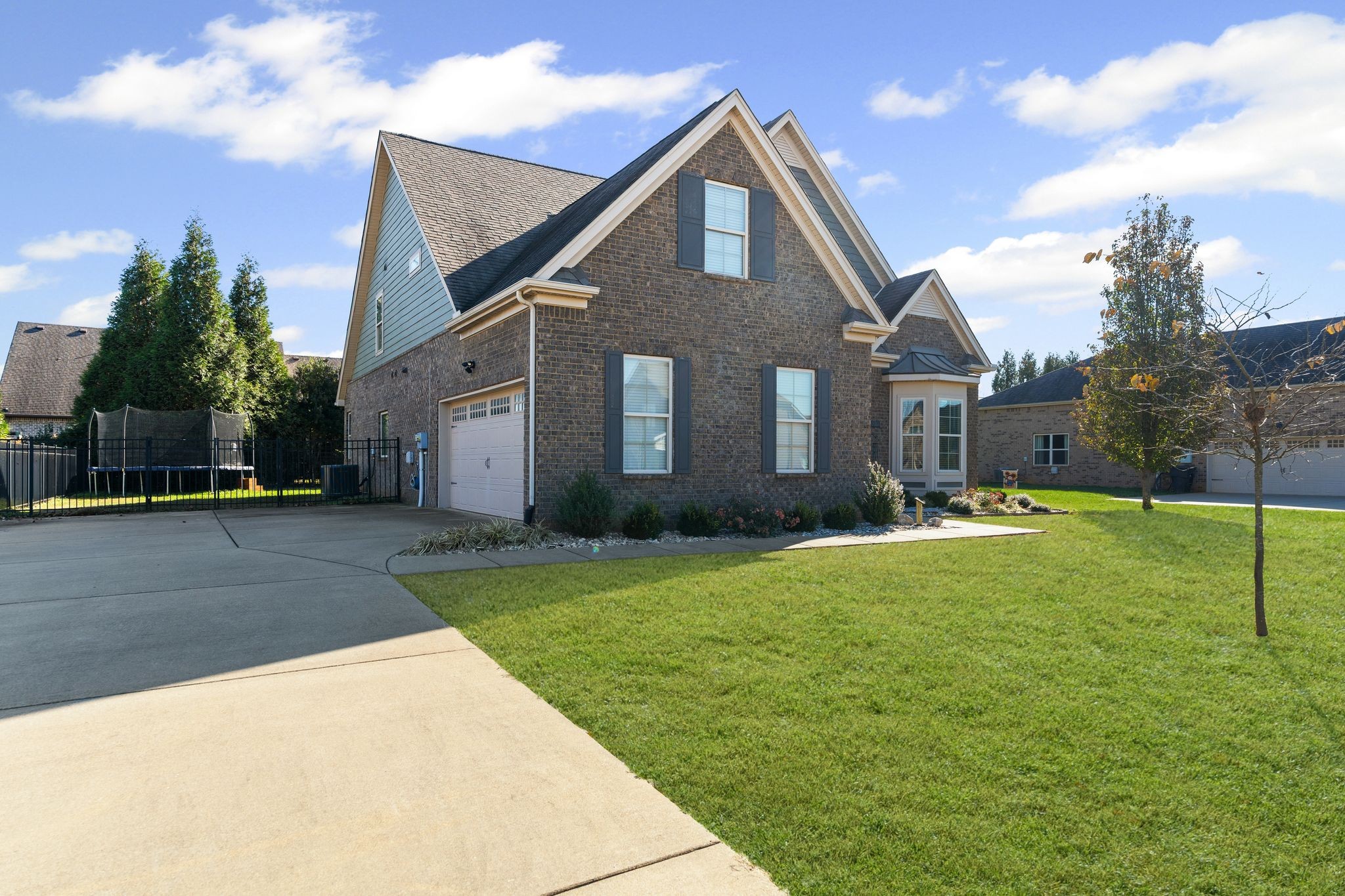 5018 General Patton Ave