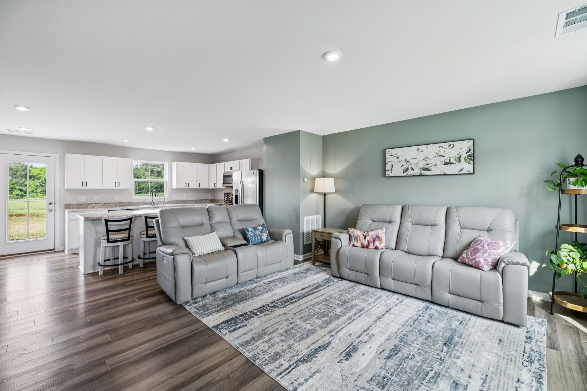 5353 Compass Way