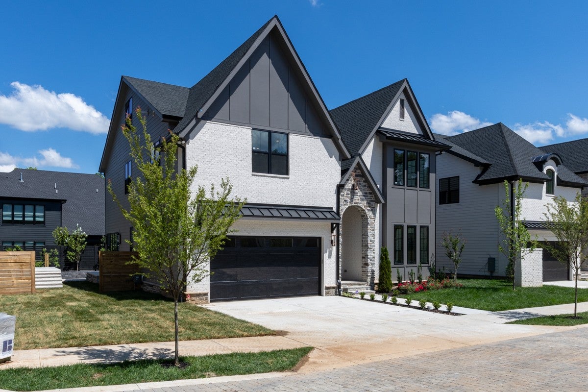 510 Stonewall Way