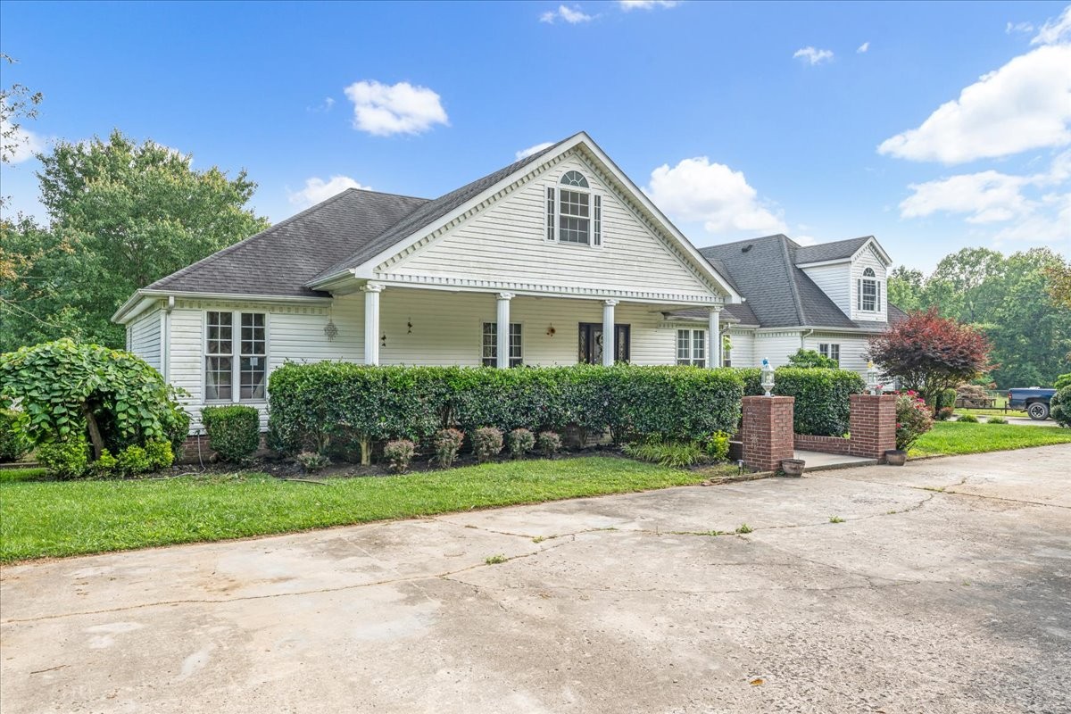 431 Jack Thomas Dr