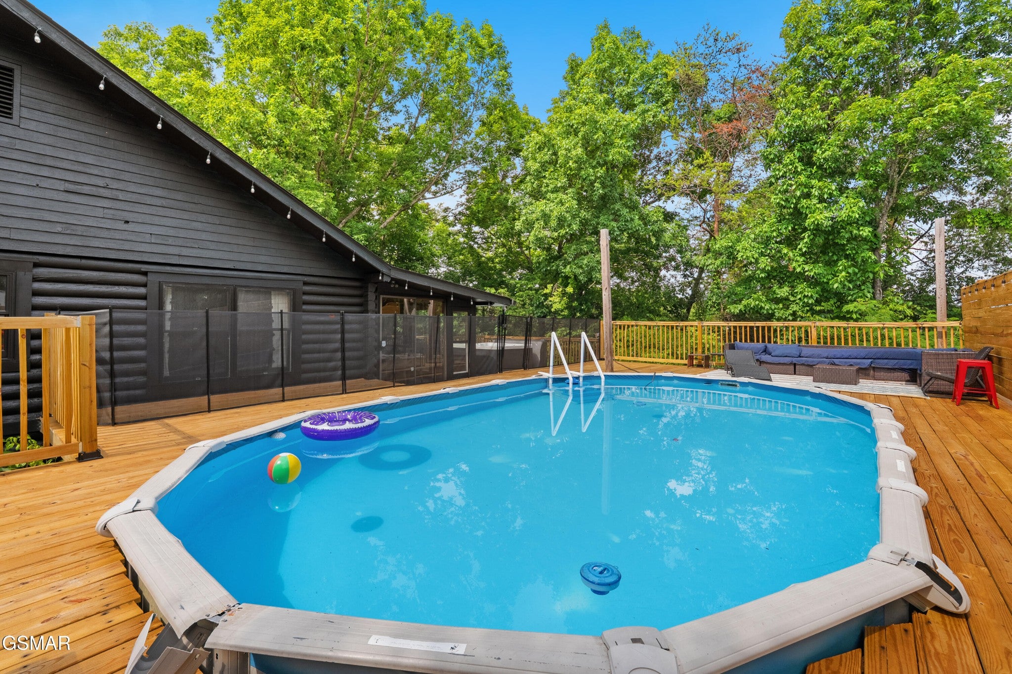 3009 Crestview Court