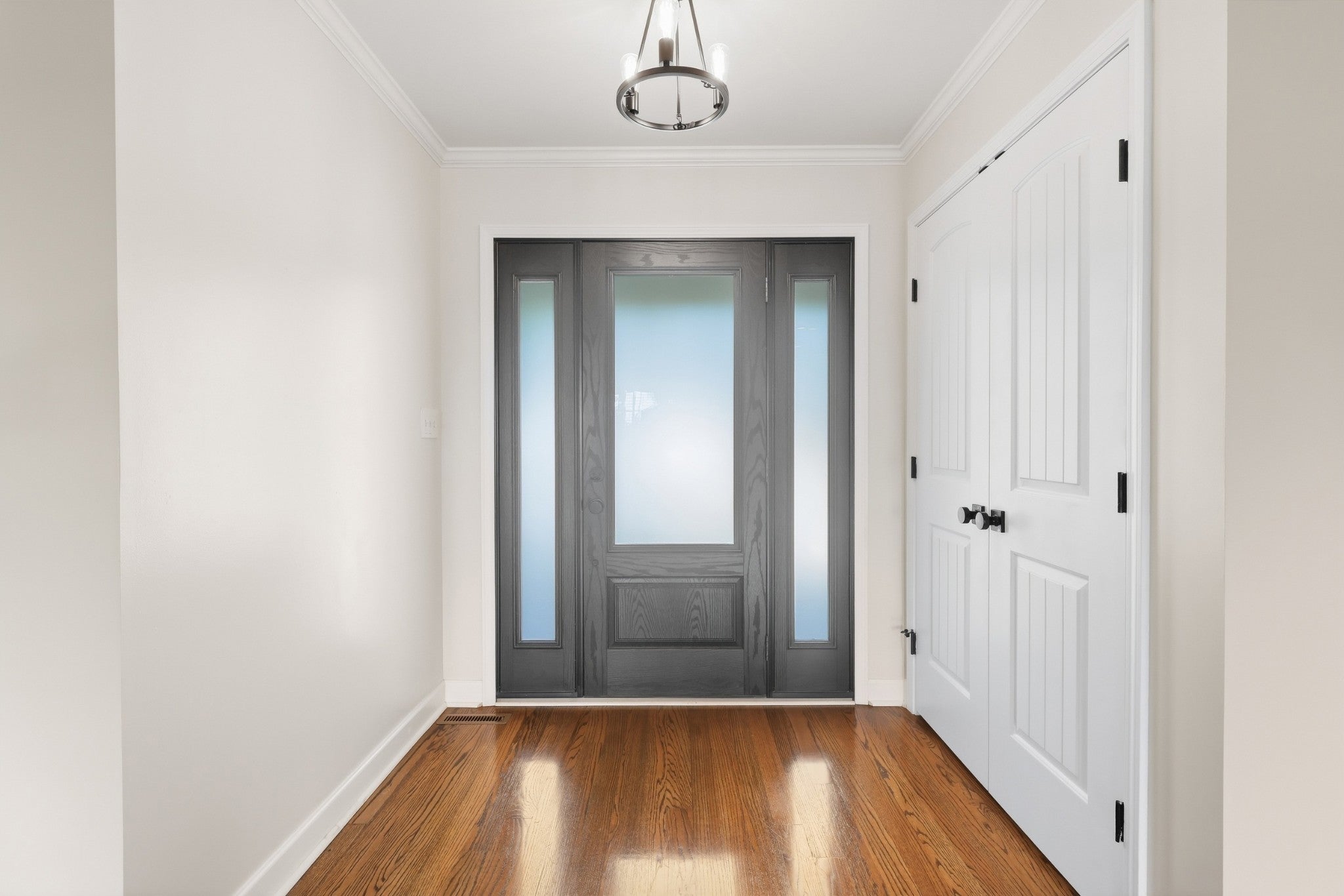 247 Walbrook Dr - Photo 3