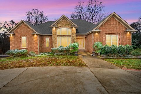 208 Markie Drive Clarksville TN 37043