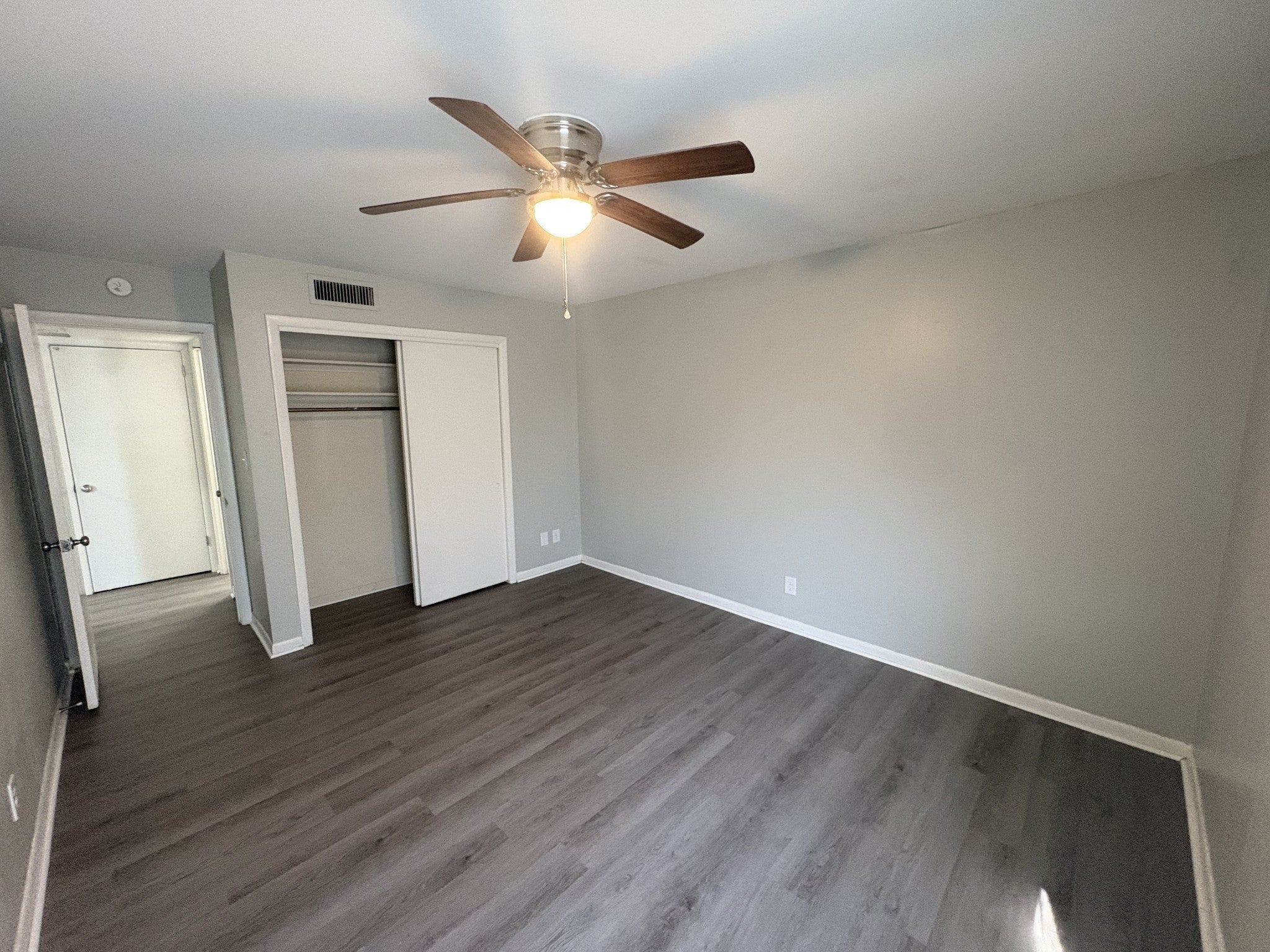 407 N College St B5