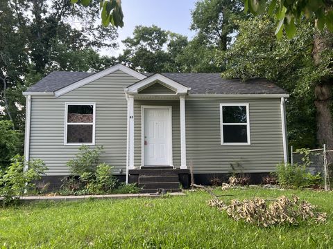 43 Chestnut Dr Clarksville TN 37042