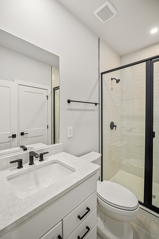 2615 Wilkinson Pike 1303