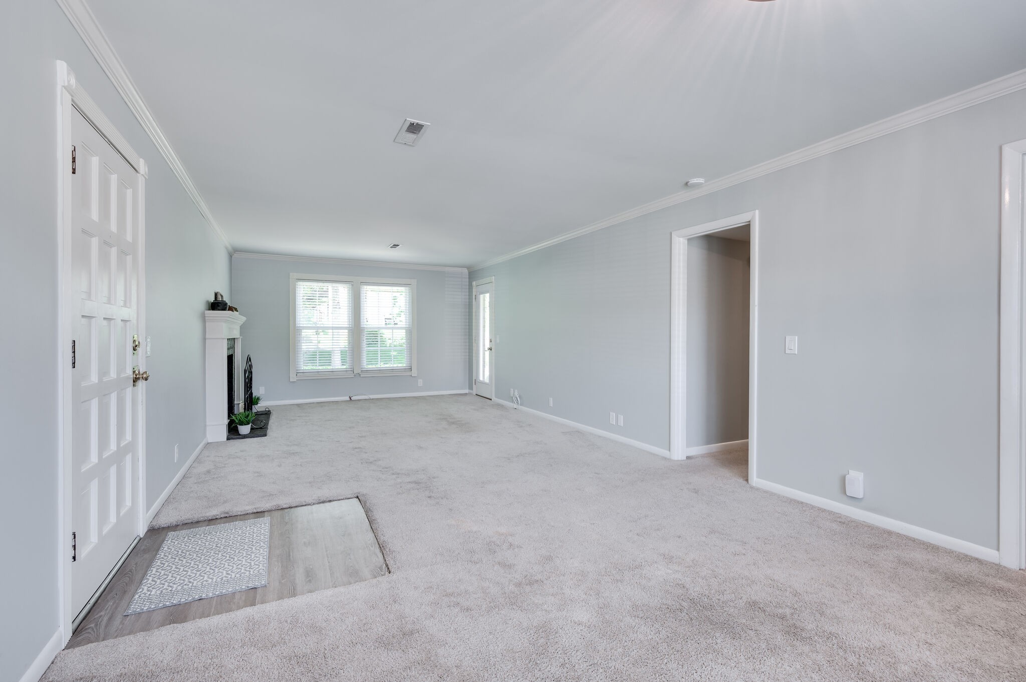2116 Hobbs Rd M1