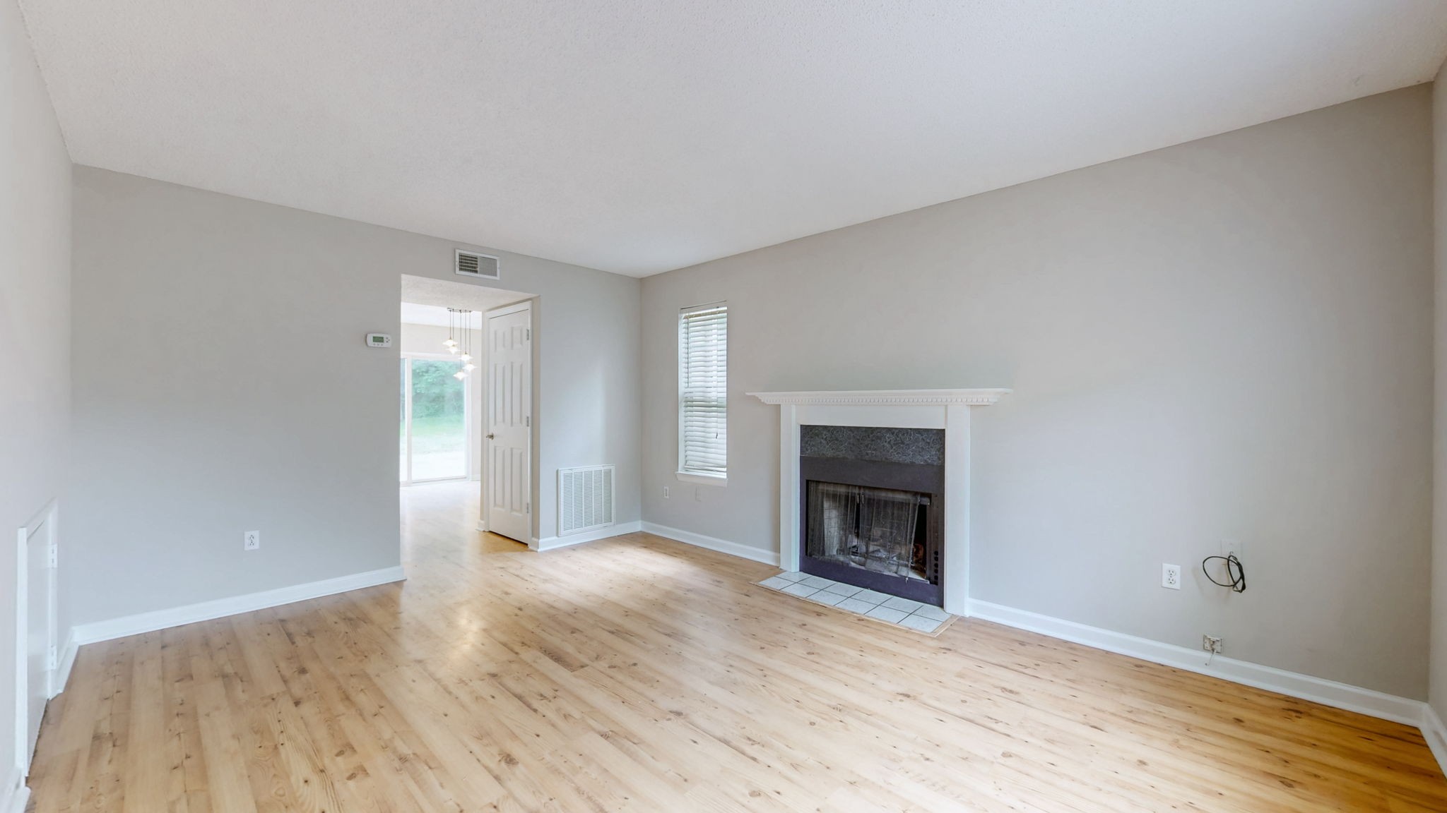 956 Strand Fleet Dr
