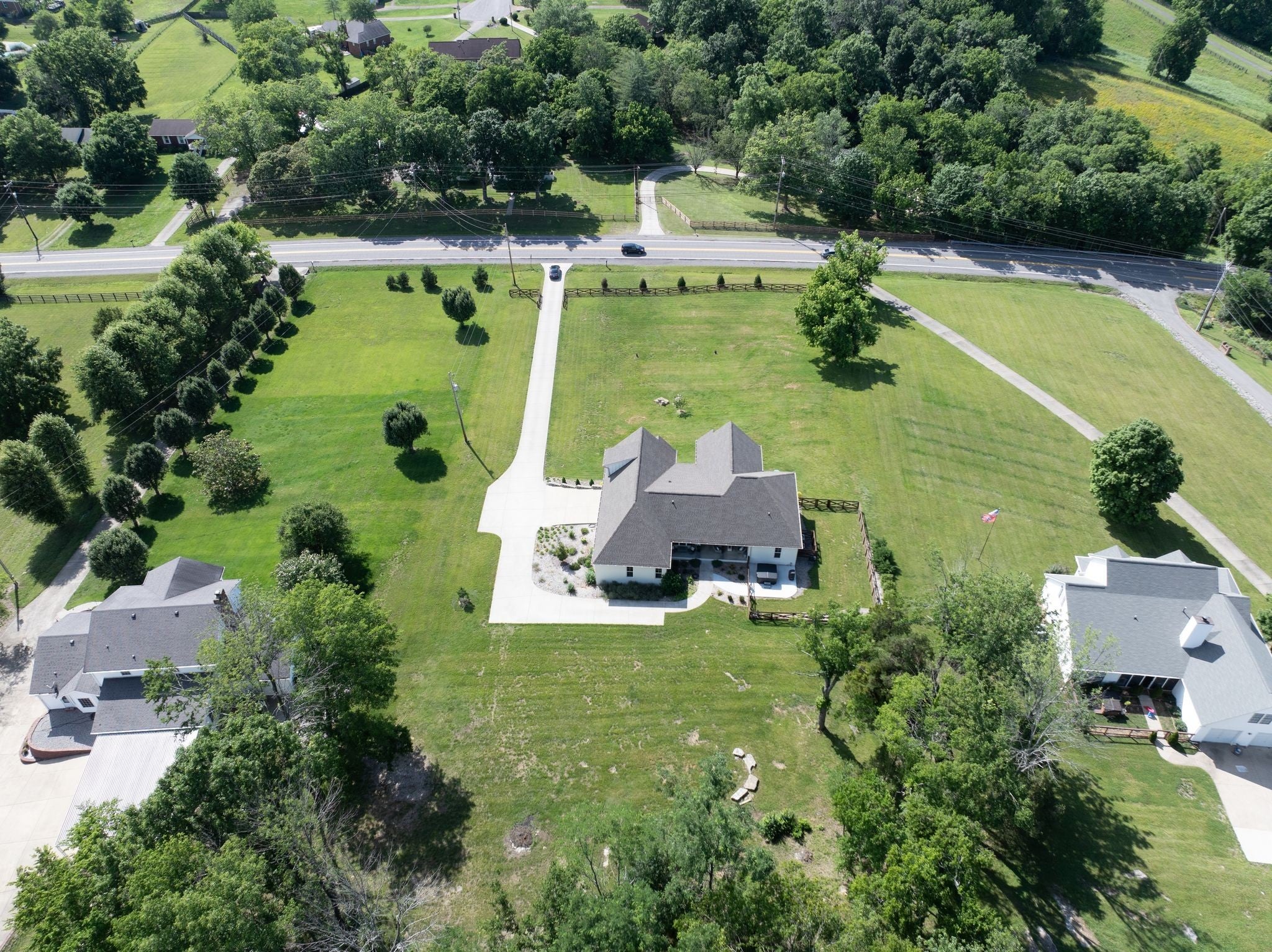 2591 Long Hollow Pike