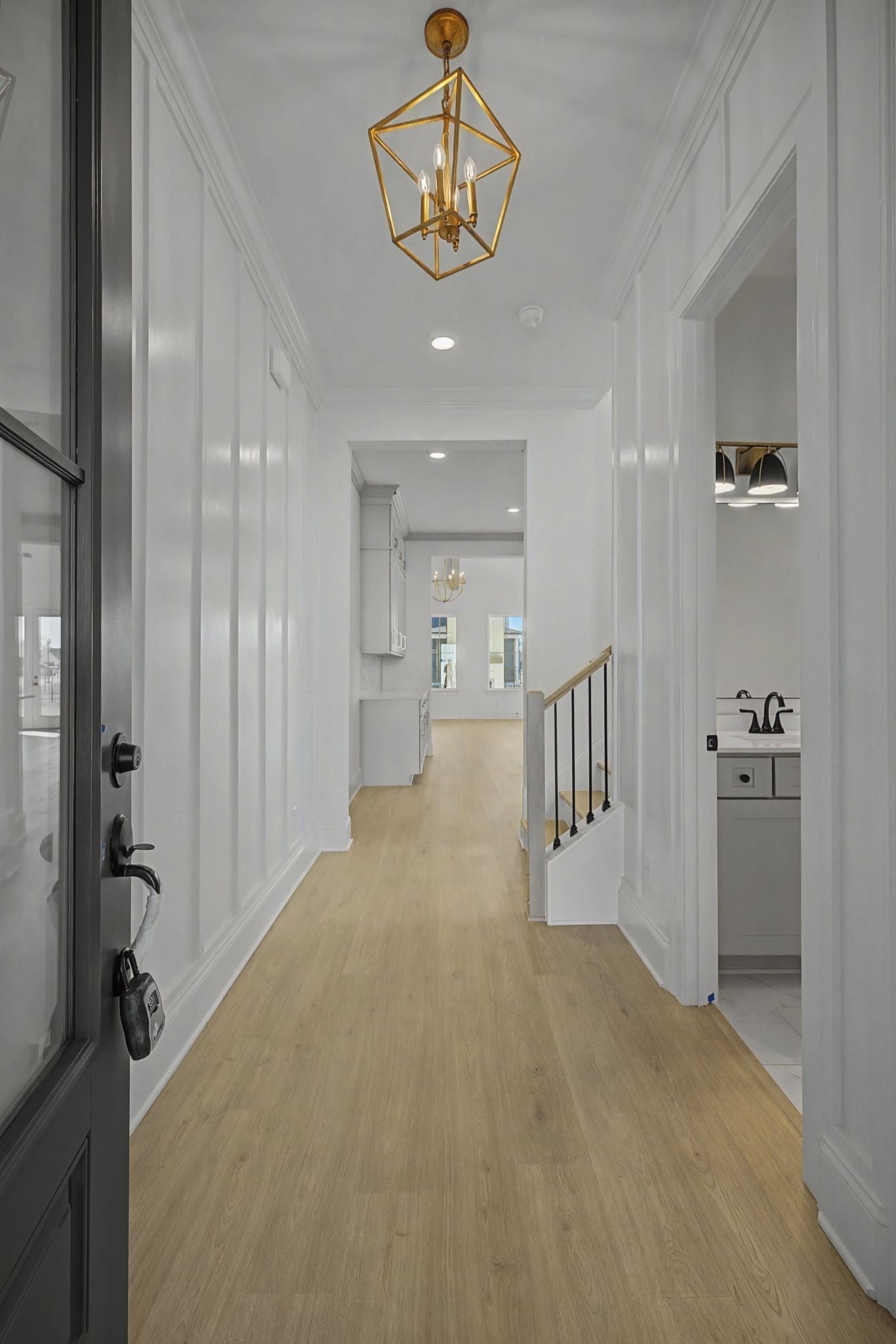 2405 Nolan Dr