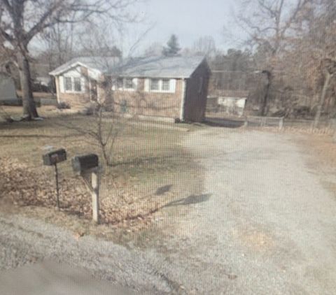 10152 W Oak Dr, Bon Aqua, TN 37025 - MLS#: 2803408