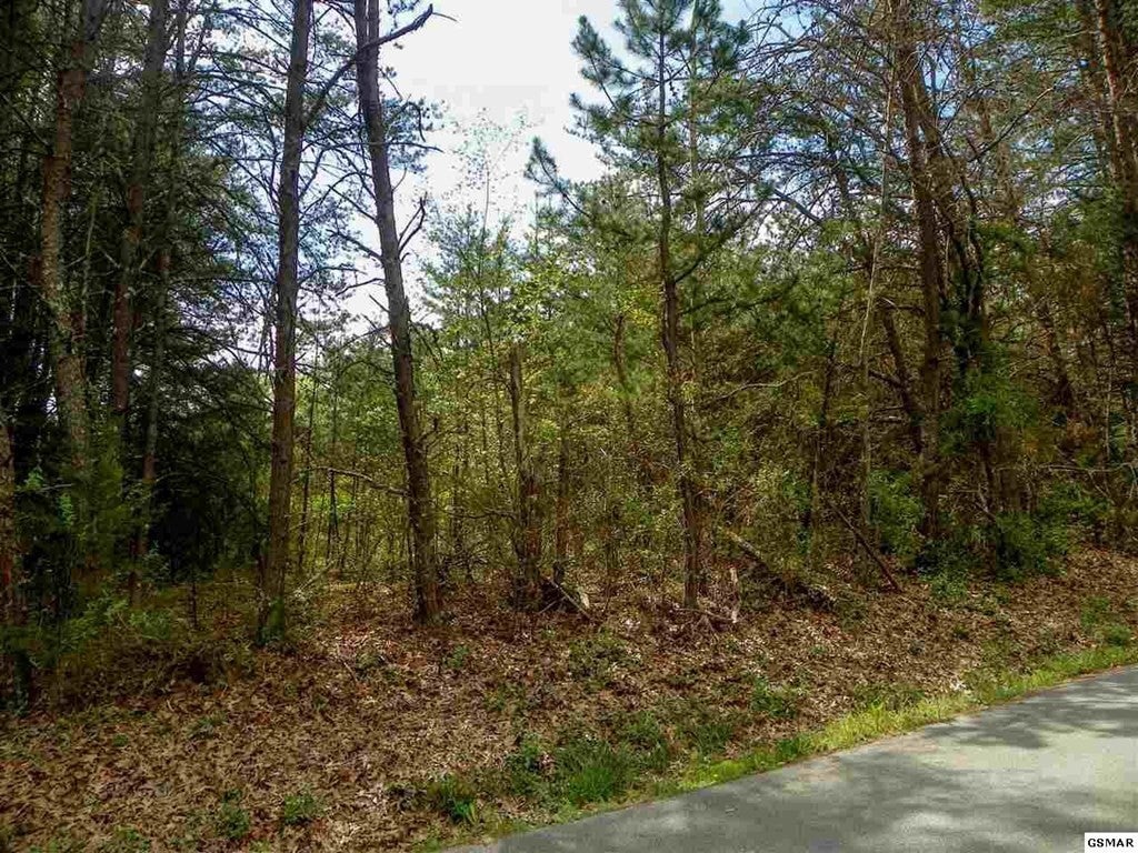 8 Rail Hill Lane