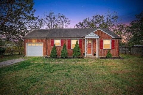 Photo of 2226 Stratford Ave, Nashville, TN 37216 (MLS # 3169509)