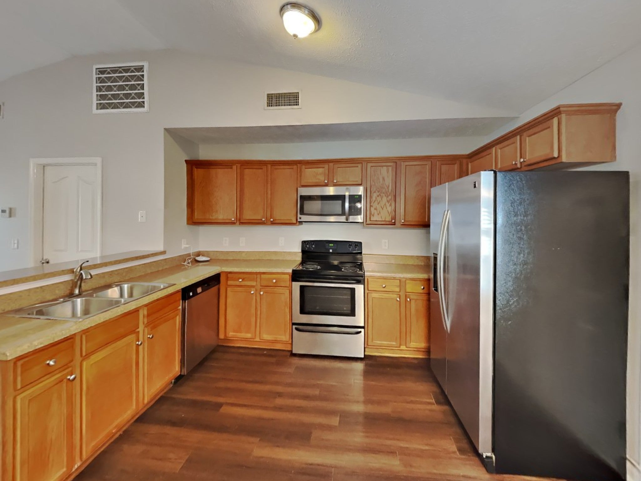 1535 Ballater Dr