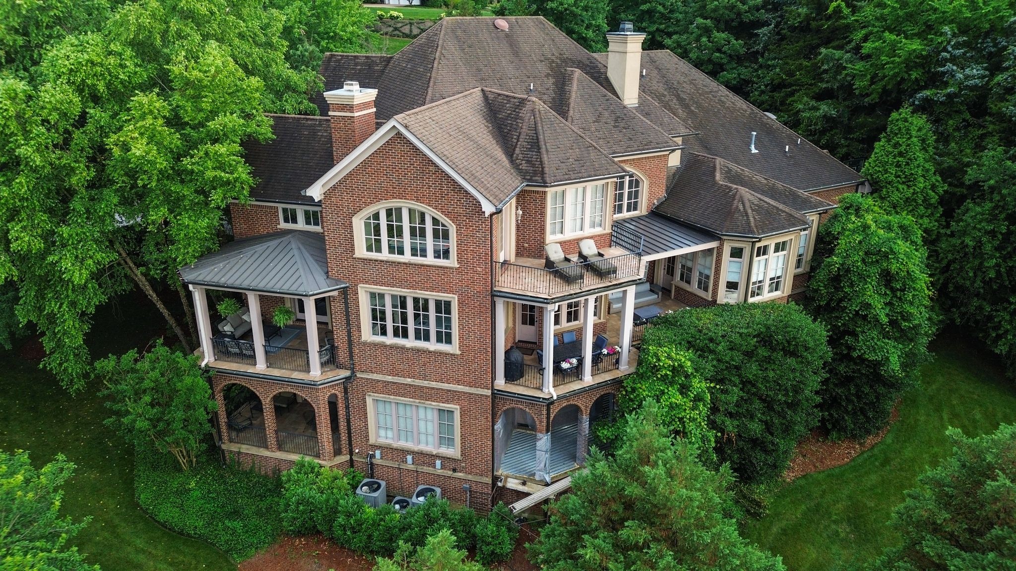 1 Wentworth Pl