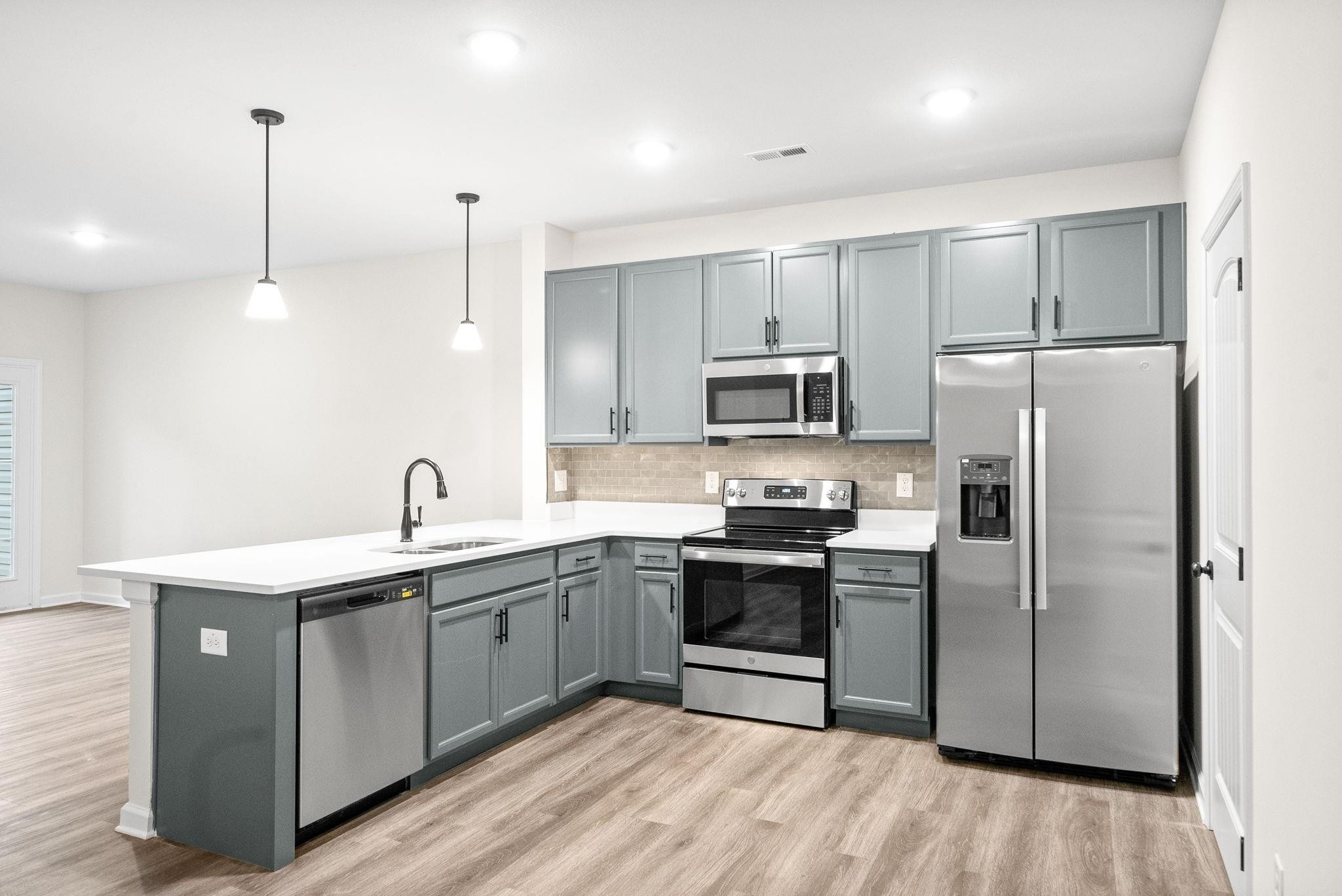 15 Millswood Dr D-203