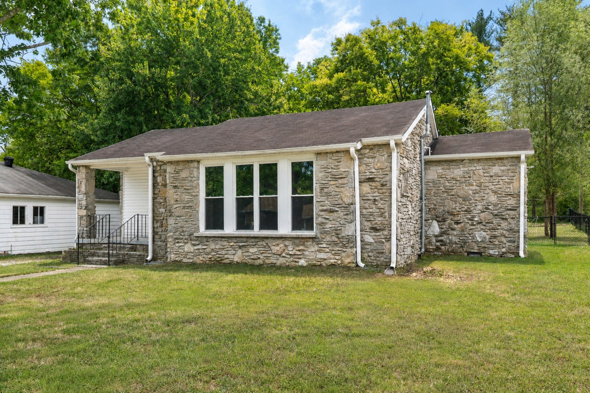 602 Hatcher Dr