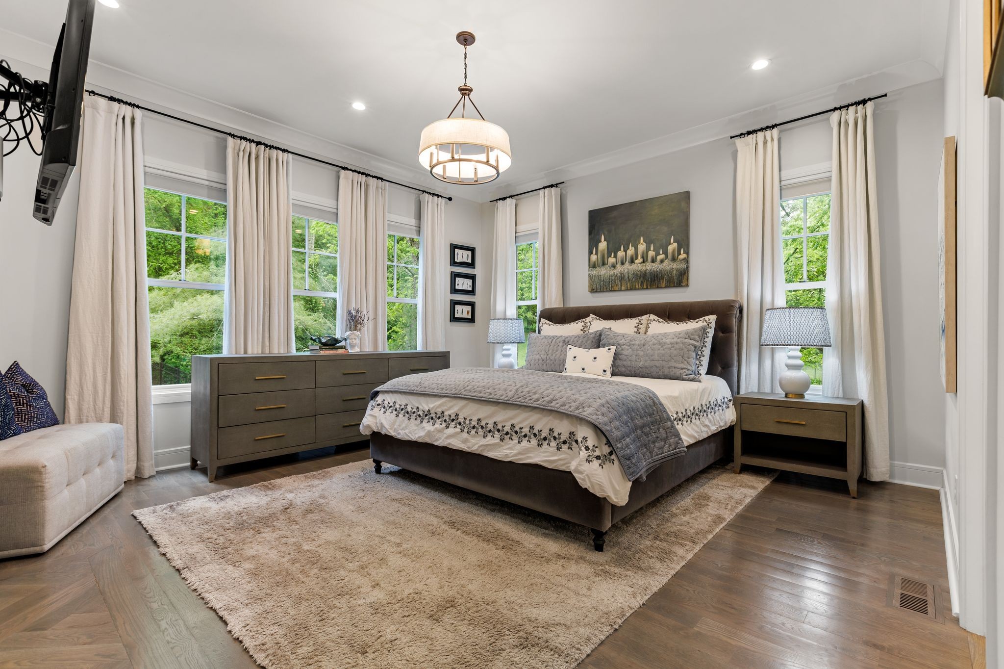 Nashville, Tennessee 37205, United States, 5 Bedrooms Bedrooms, ,6 BathroomsBathrooms,Residential,Active,109372