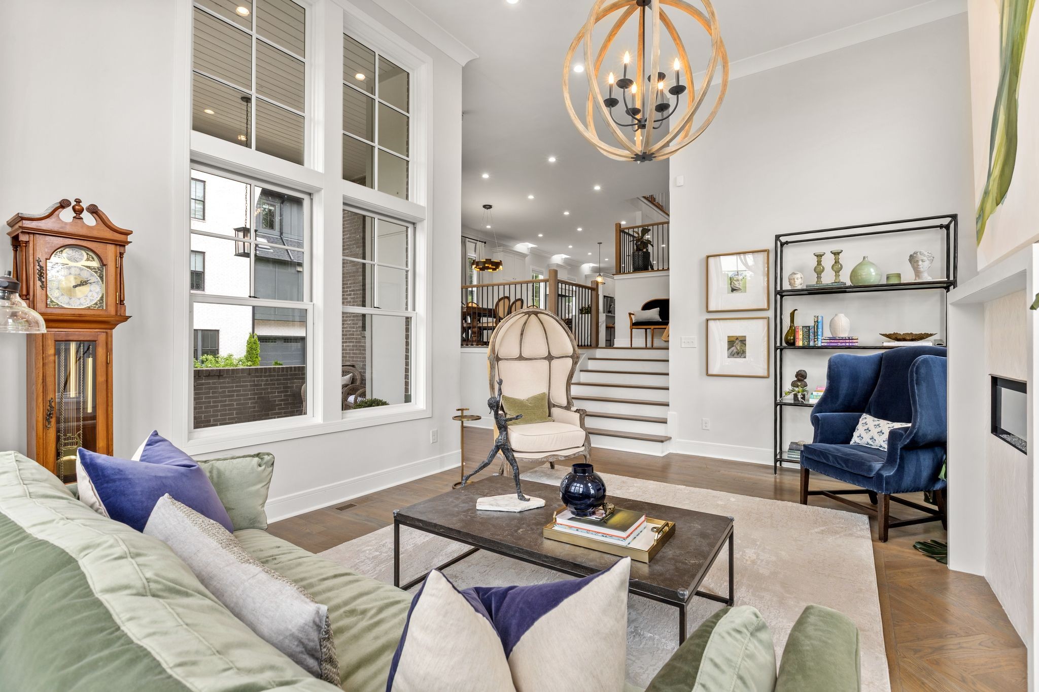 Nashville, Tennessee 37205, United States, 5 Bedrooms Bedrooms, ,6 BathroomsBathrooms,Residential,Active,109372