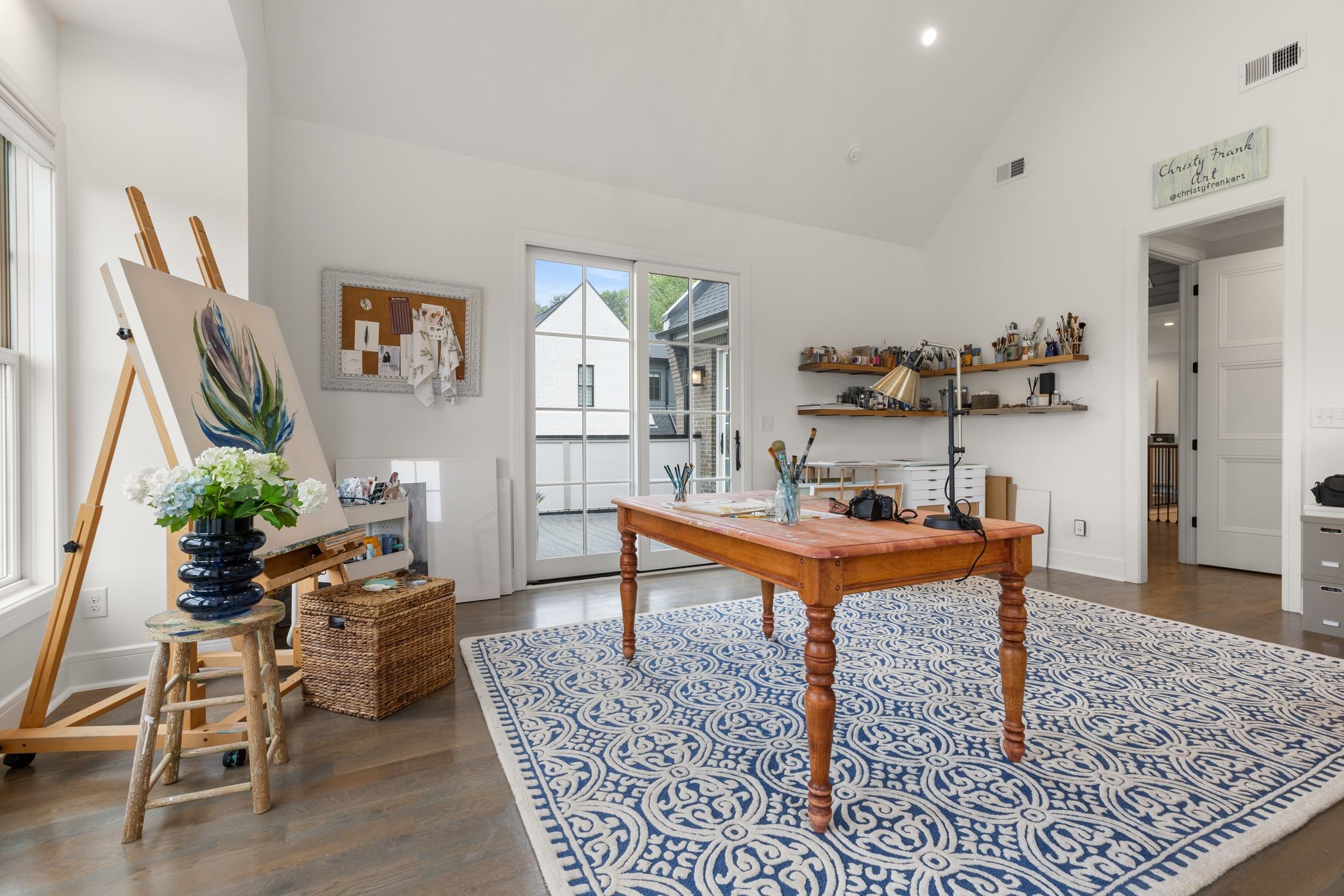 Nashville, Tennessee 37205, United States, 5 Bedrooms Bedrooms, ,6 BathroomsBathrooms,Residential,Active,109372