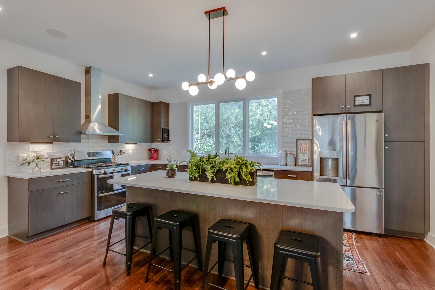 2106 9th Ave N 9