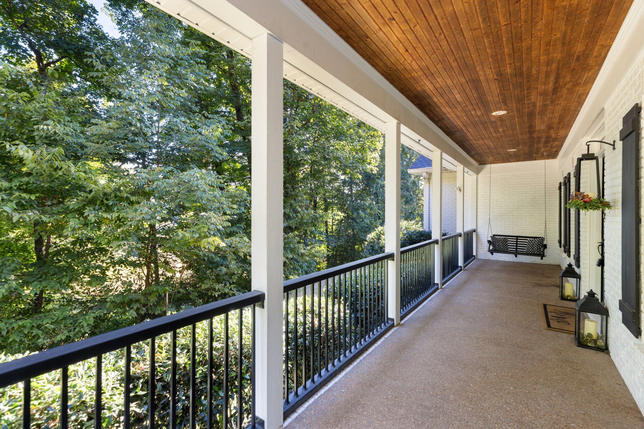 1395 Roy Sellers Rd