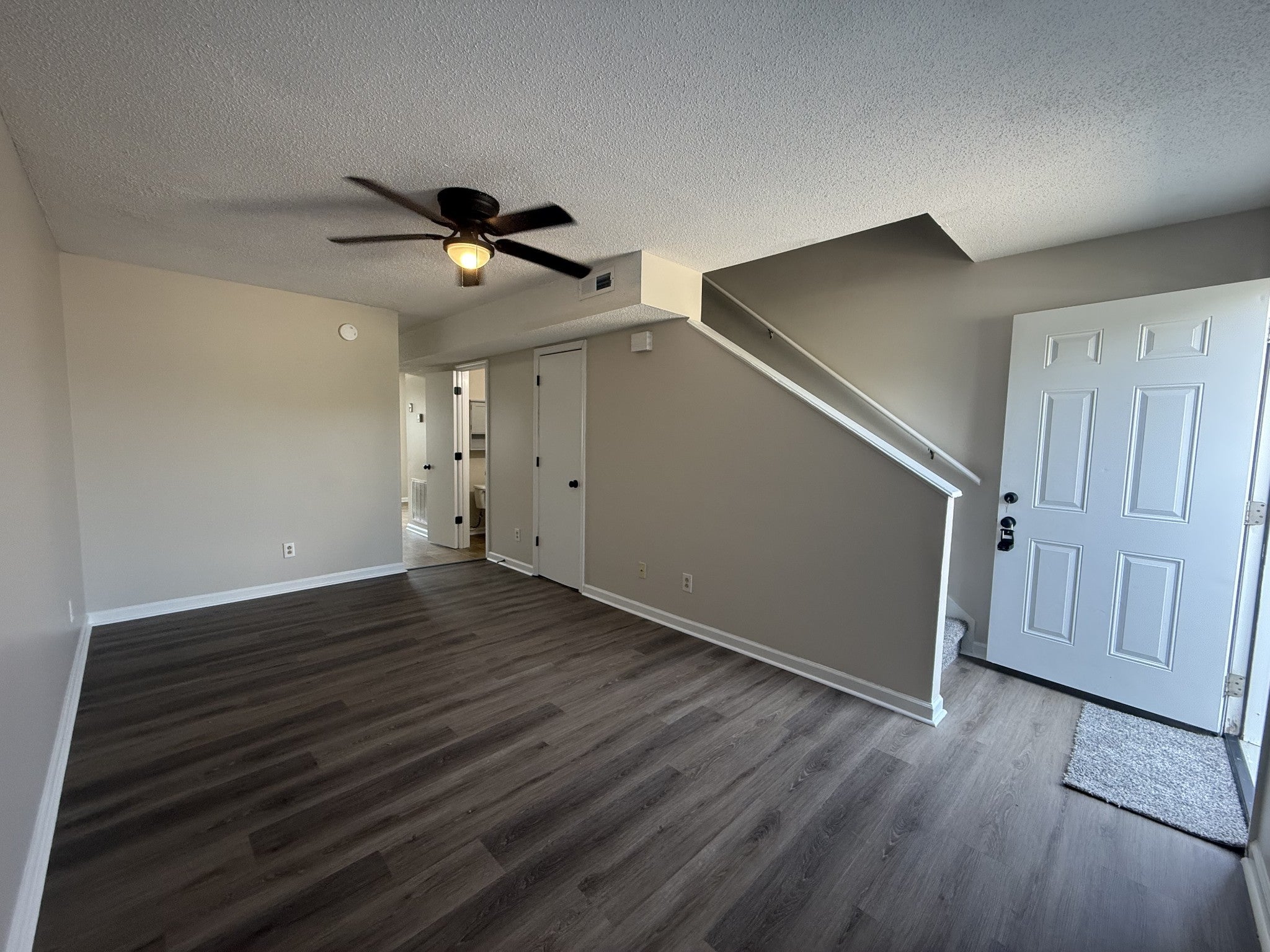 330 Audrea Ln 2
