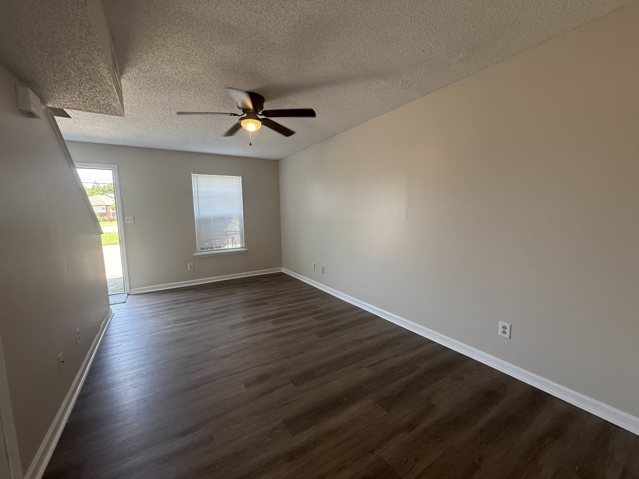 330 Audrea Ln 2