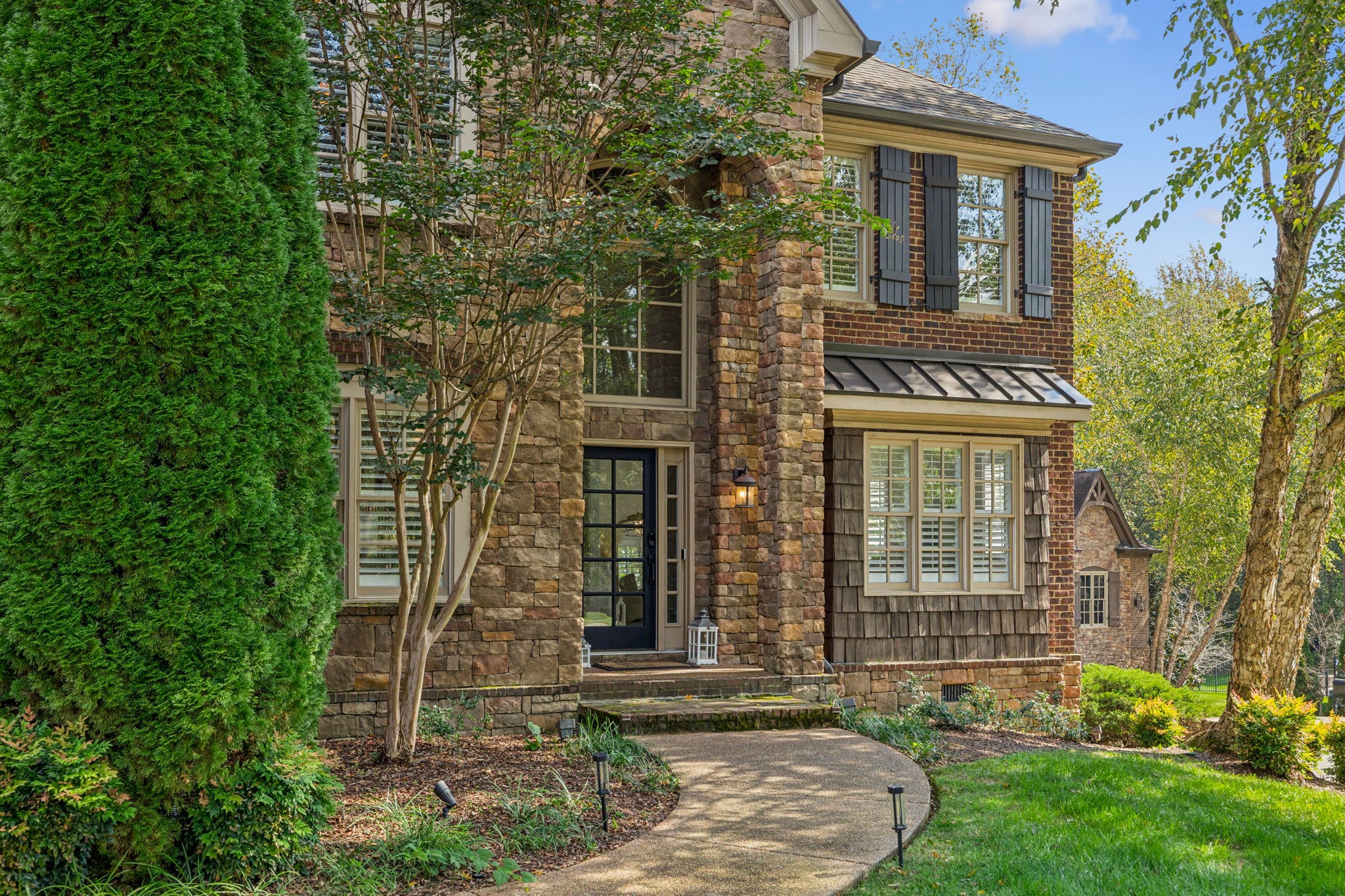 9085 Chardonnay Trce