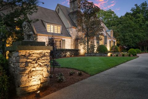 1031 Tyne Blvd Nashville TN 37220