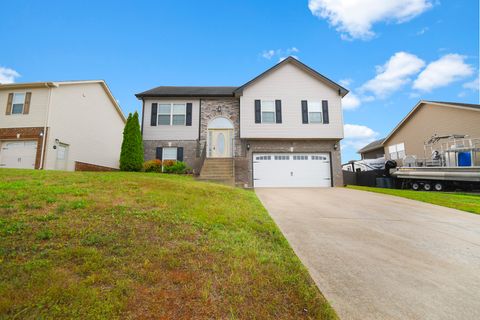 1842 Macarther Way Clarksville TN 37040