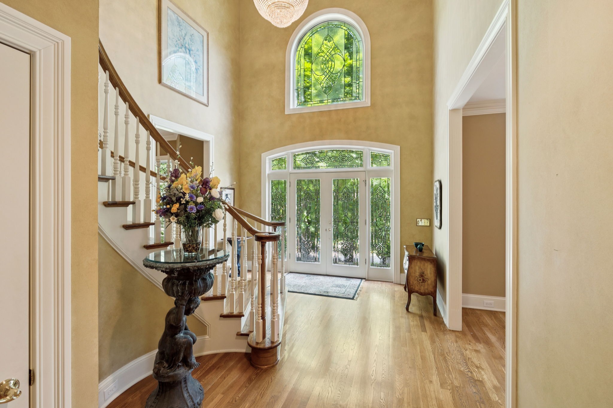 545 Grand Oaks Dr