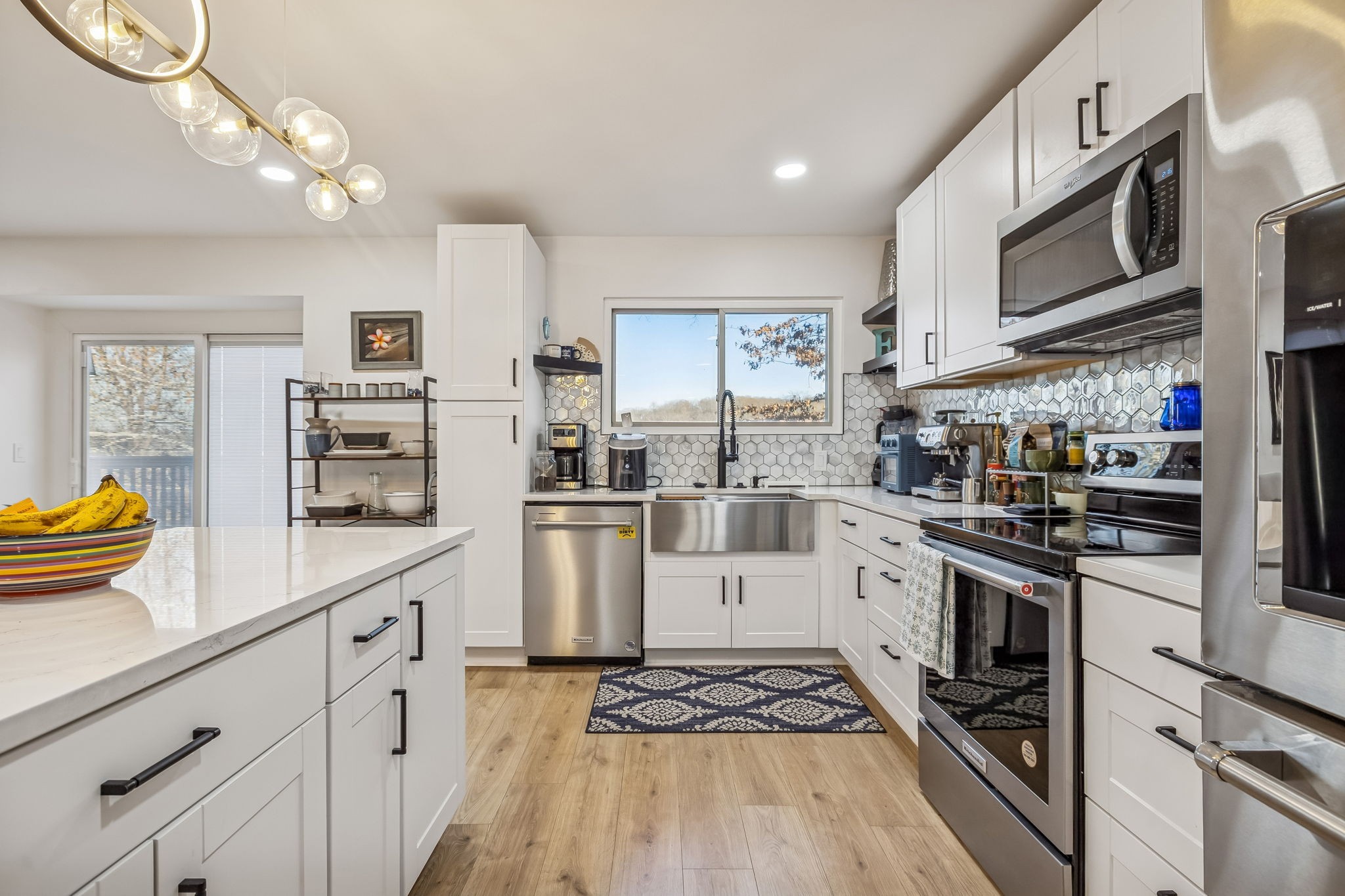 6955 Highland Park Dr