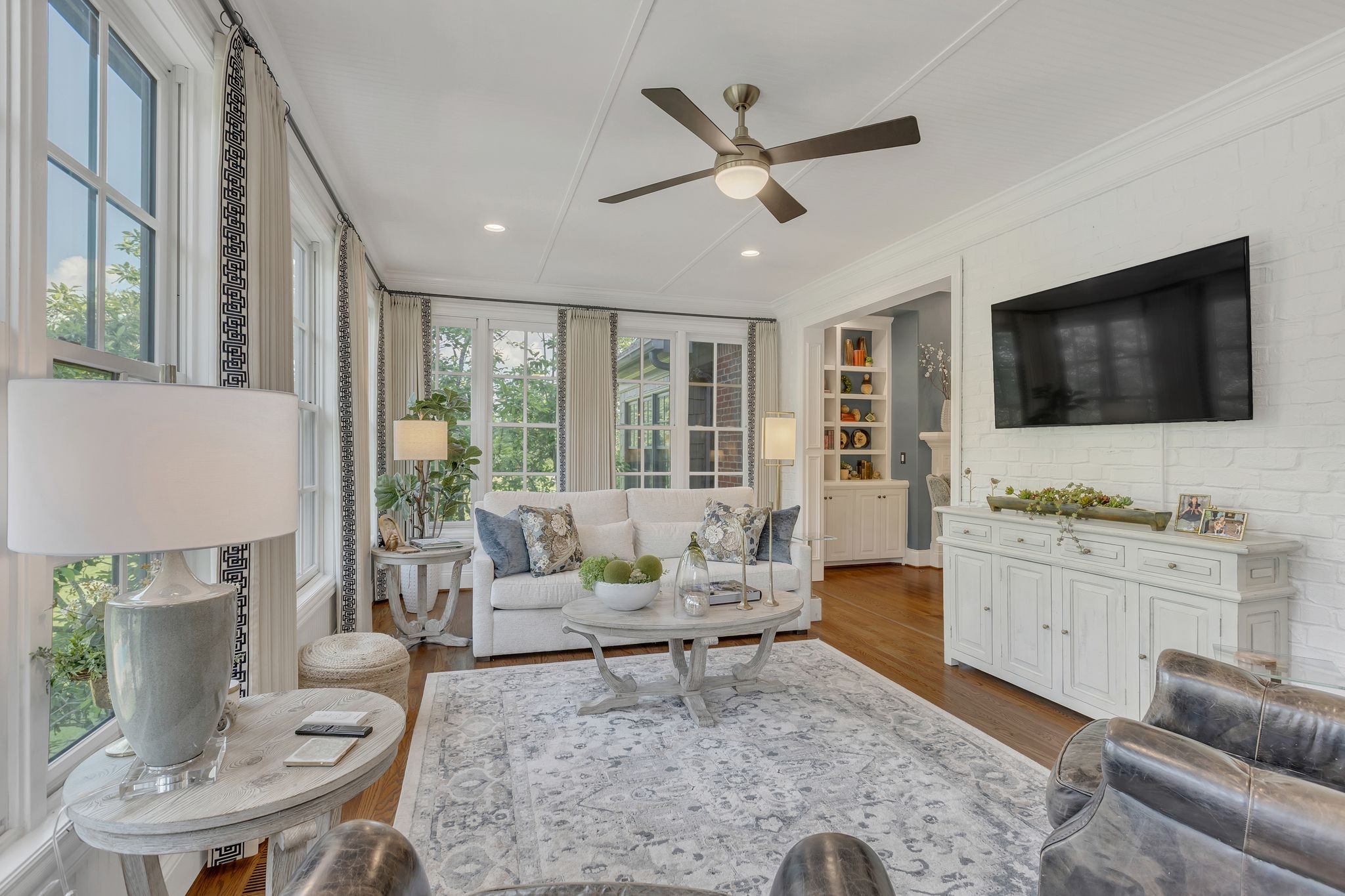 Thompsons Station, Tennessee 37179, United States, 4 Bedrooms Bedrooms, ,5 BathroomsBathrooms,Residential,Active,138271