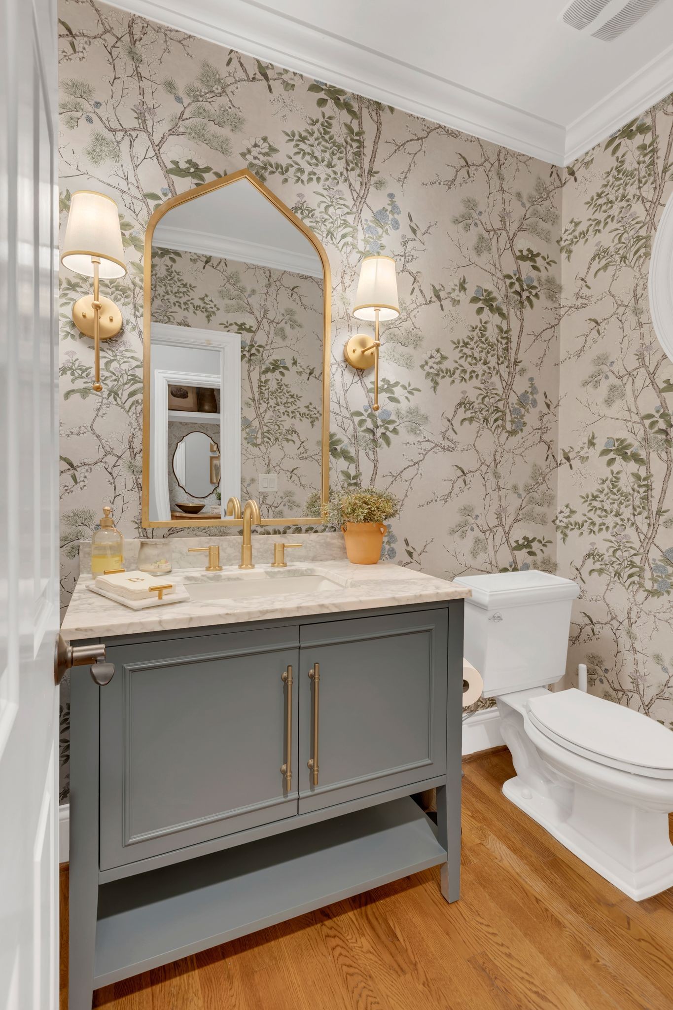 Thompsons Station, Tennessee 37179, United States, 4 Bedrooms Bedrooms, ,5 BathroomsBathrooms,Residential,Active,138271