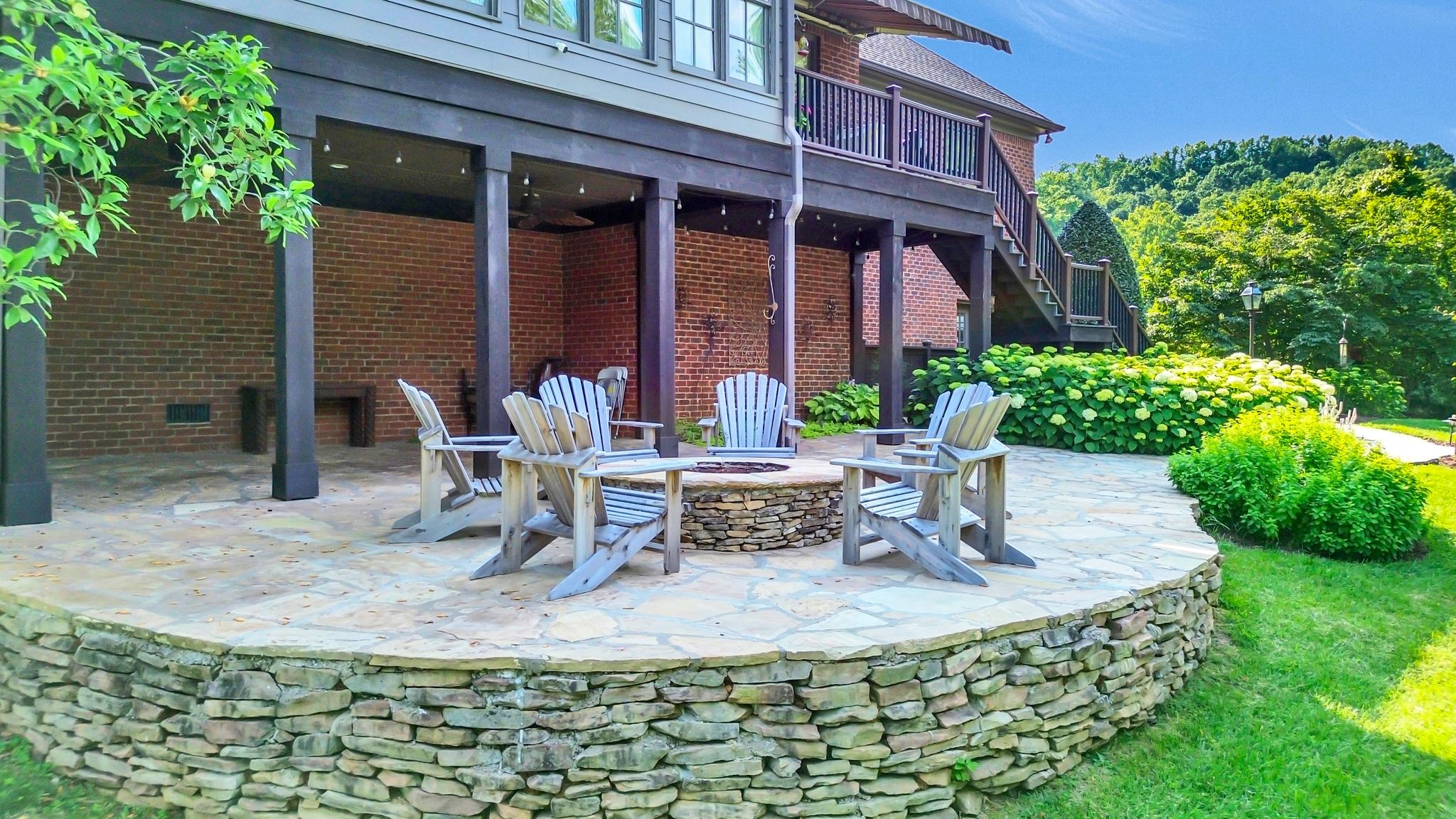 Thompsons Station, Tennessee 37179, United States, 4 Bedrooms Bedrooms, ,5 BathroomsBathrooms,Residential,Active,138271