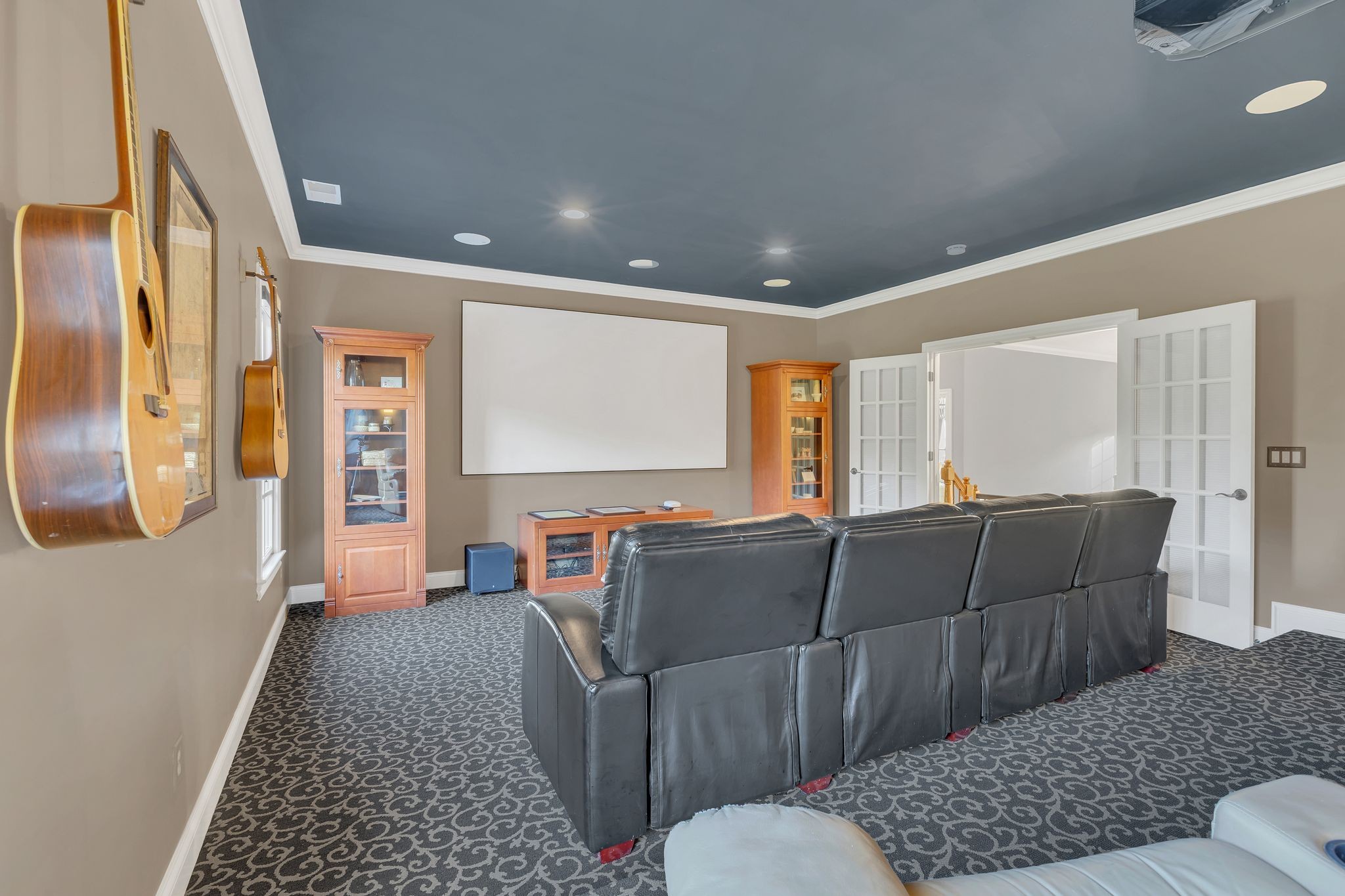 Thompsons Station, Tennessee 37179, United States, 4 Bedrooms Bedrooms, ,5 BathroomsBathrooms,Residential,Active,138271