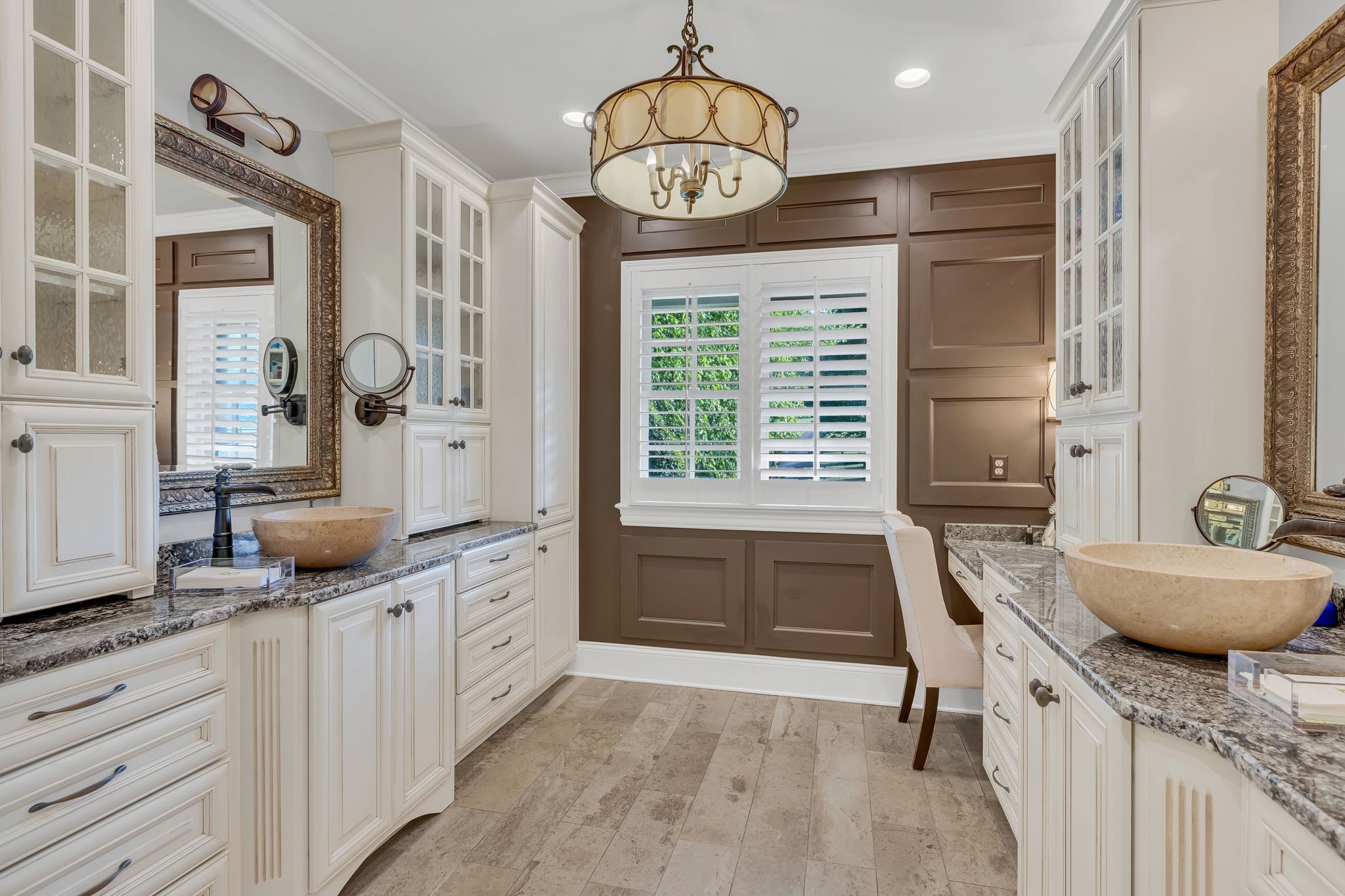 Thompsons Station, Tennessee 37179, United States, 4 Bedrooms Bedrooms, ,5 BathroomsBathrooms,Residential,Active,138271