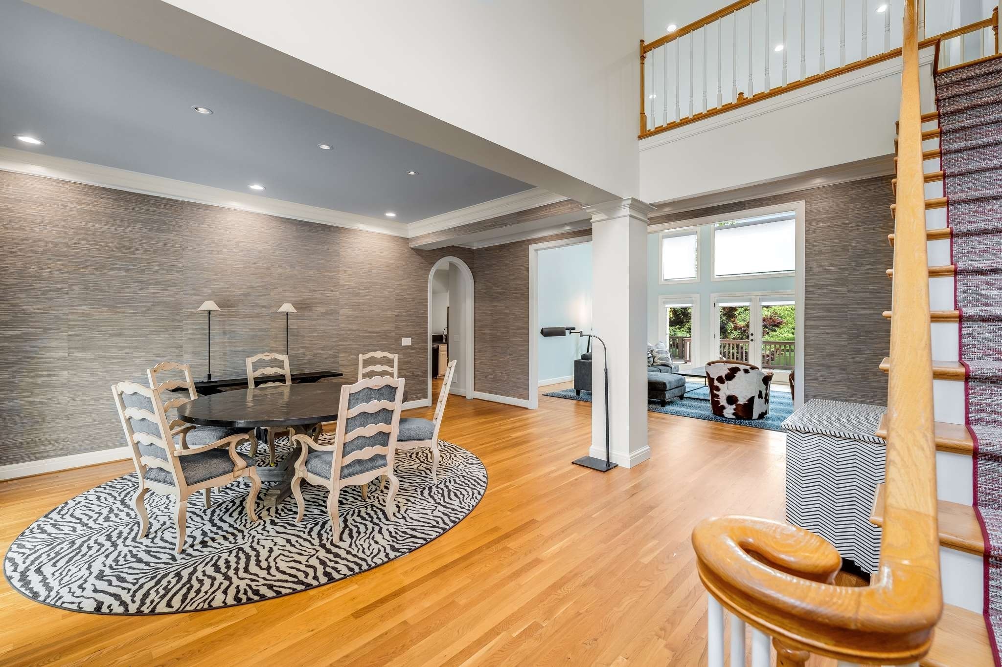 316 Whitworth Way