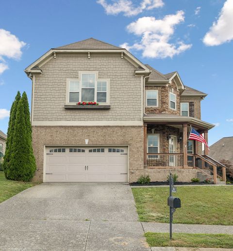 Photo of 2004 Rudder Ct, Spring Hill, TN 37174 (MLS # 2998424)