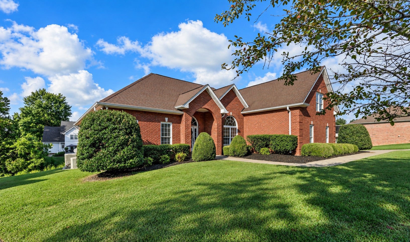 3009 Edgemont Dr
