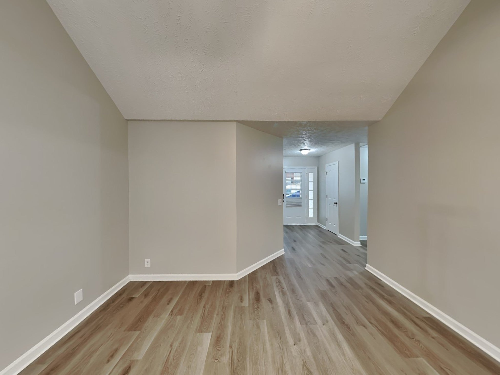 1233 Shannon Ln