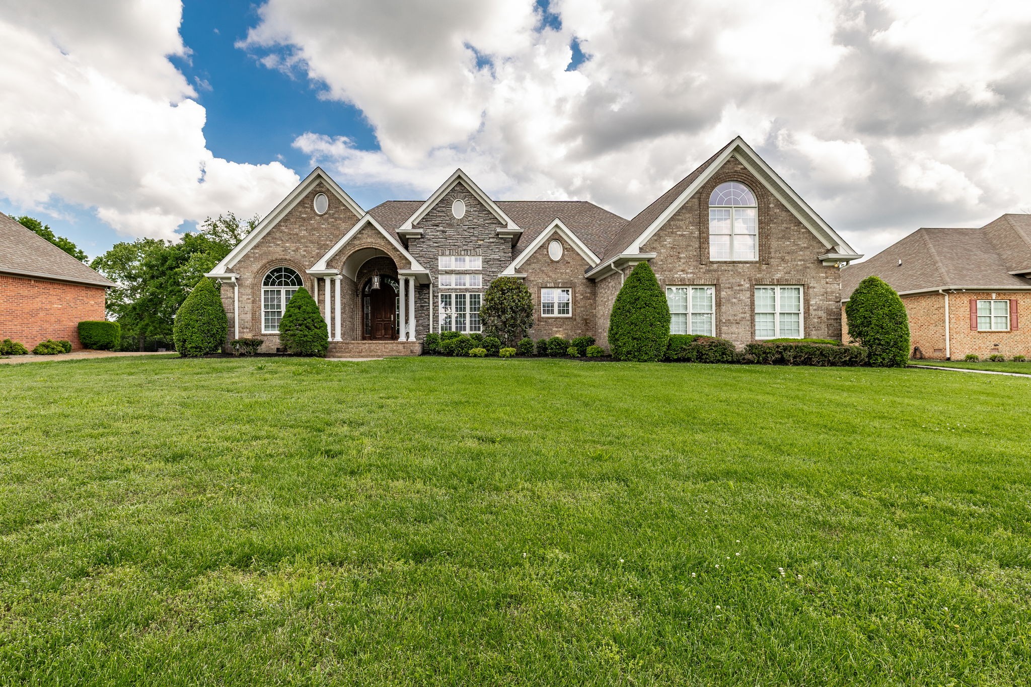 131 Grandview Cir