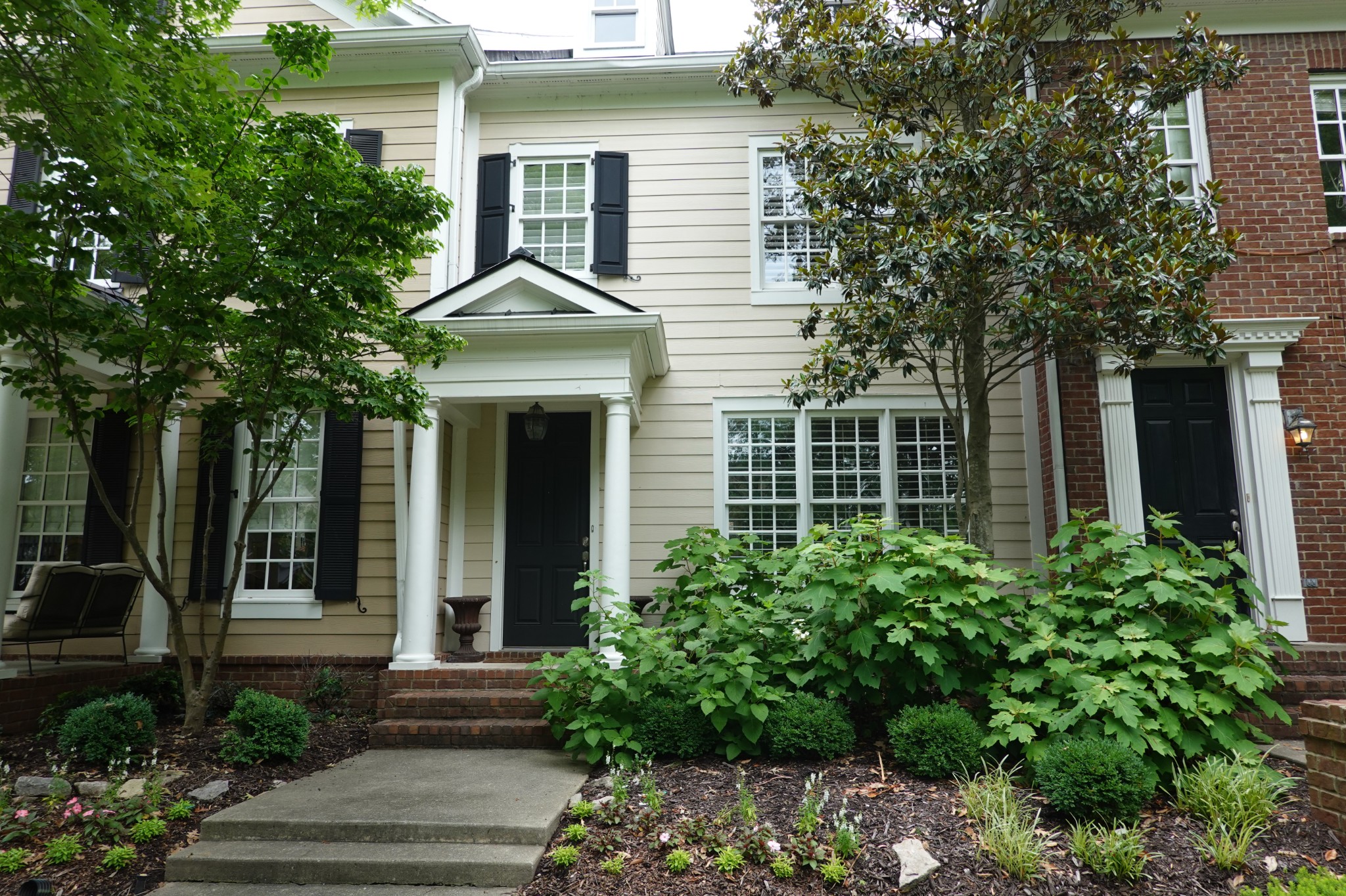 Franklin, Tennessee 37064, United States, 2 Bedrooms Bedrooms, ,3 BathroomsBathrooms,Residential,Active,199419