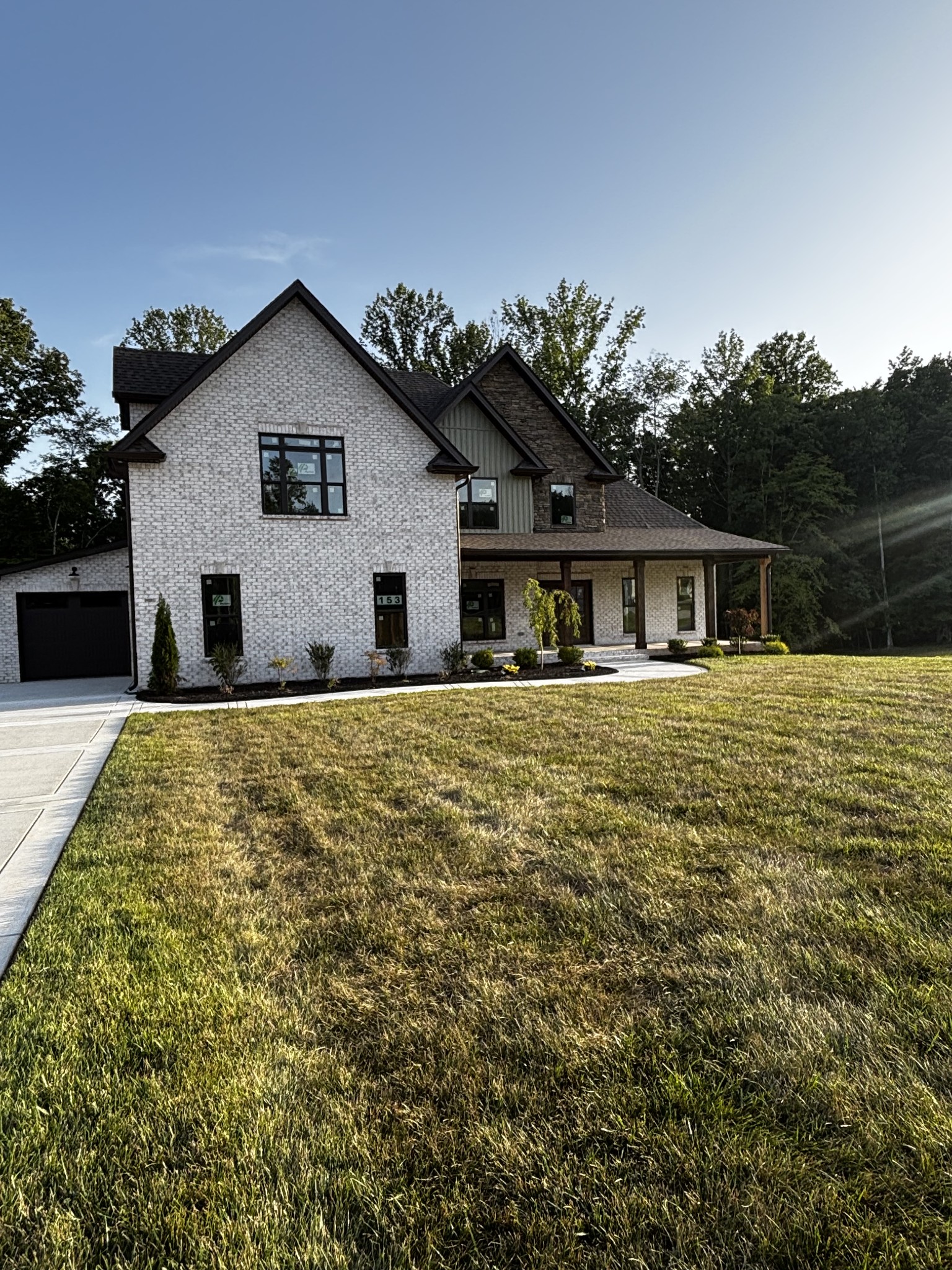 Photo 1 of 52 — 1300 Reda Dr, Clarksville, TN 37042